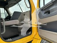 2019 Freightliner CASCADIA 113