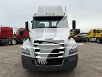 2020 Freightliner CASCADIA 126