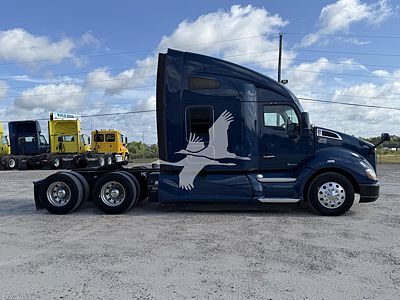 2020 Kenworth T680