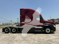 2015 Freightliner Cascadia 125