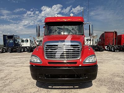 2015 Freightliner COLUMBIA 120