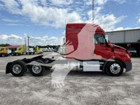 2020 Freightliner CASCADIA 116