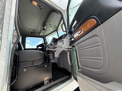 2011 Peterbilt 367