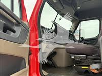 2017 Freightliner CASCADIA 113