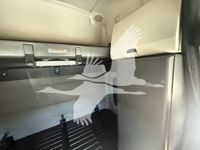 2020 Freightliner CASCADIA 126