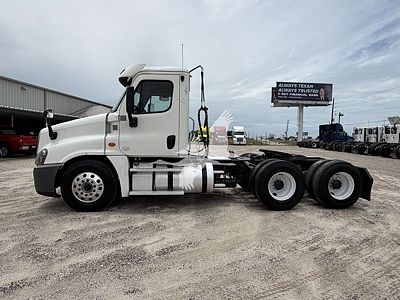 2019 Freightliner Cascadia 125