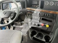 2019 International LT