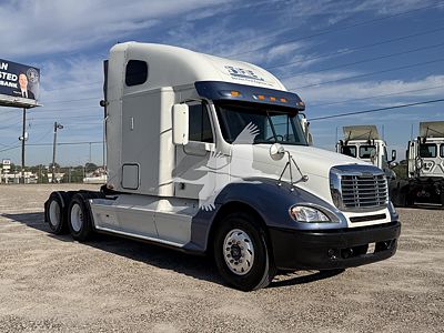 2011 Freightliner COLUMBIA 120