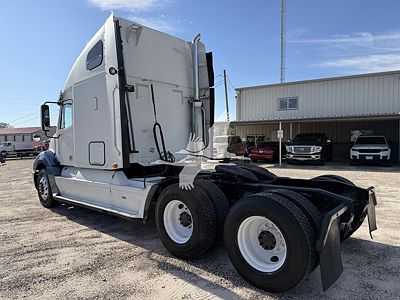 2011 Freightliner COLUMBIA 120