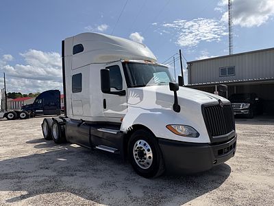 2019 International LT