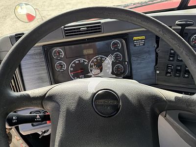 2009 Freightliner COLUMBIA 120