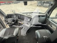 2020 Freightliner CASCADIA 126