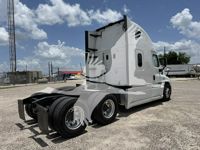 2016 Freightliner Cascadia 125
