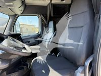 2020 Freightliner CASCADIA 126