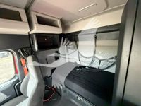 2020 Freightliner CASCADIA 116