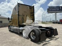 2018 Freightliner Cascadia 125