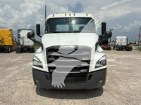 2020 Freightliner CASCADIA 116