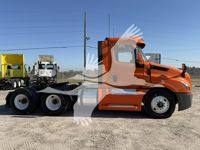 2019 Freightliner CASCADIA 126