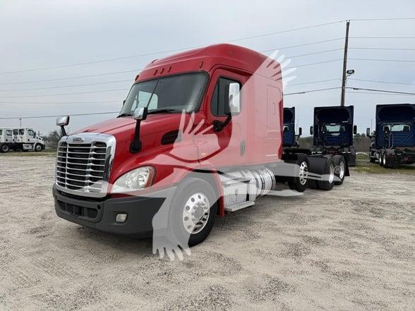 2018 Freightliner CASCADIA 113