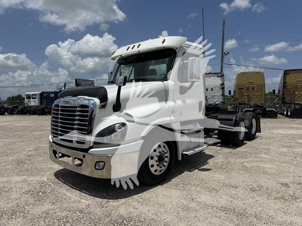 2020 Freightliner Cascadia 125