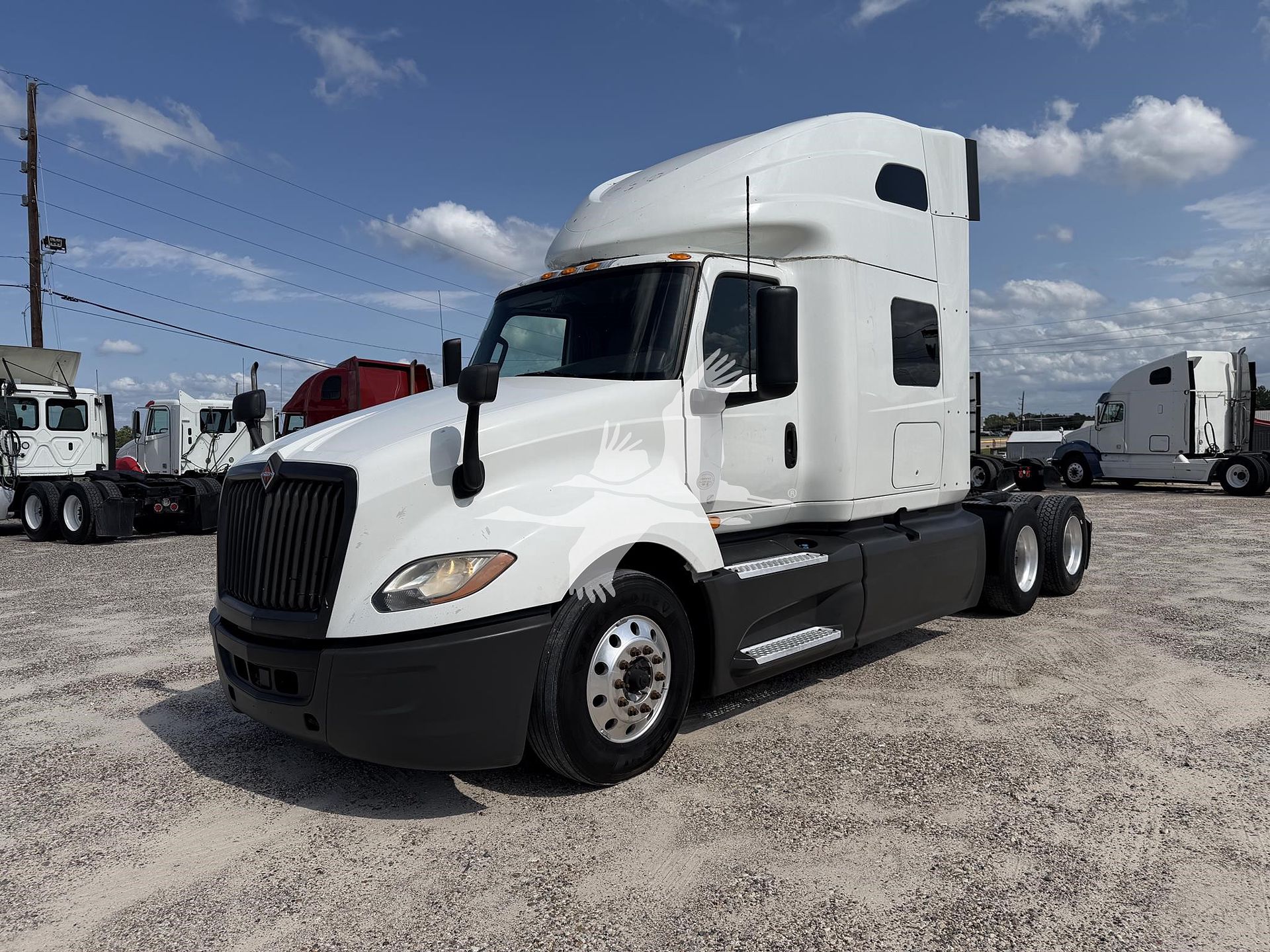 2019 International LT