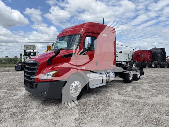 2020 Freightliner CASCADIA 116