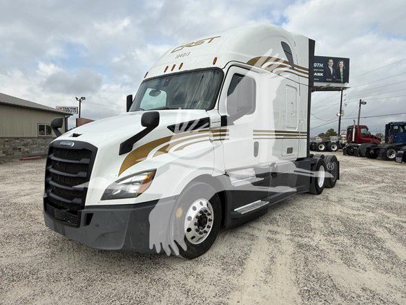 2020 Freightliner CASCADIA 126