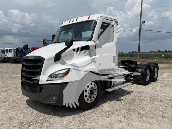 2020 Freightliner CASCADIA 116