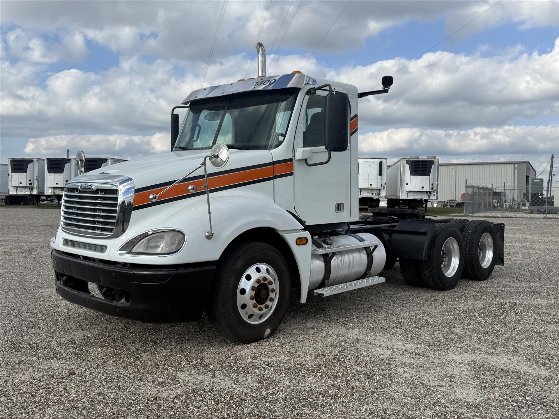 2017 Freightliner COLUMBIA 120