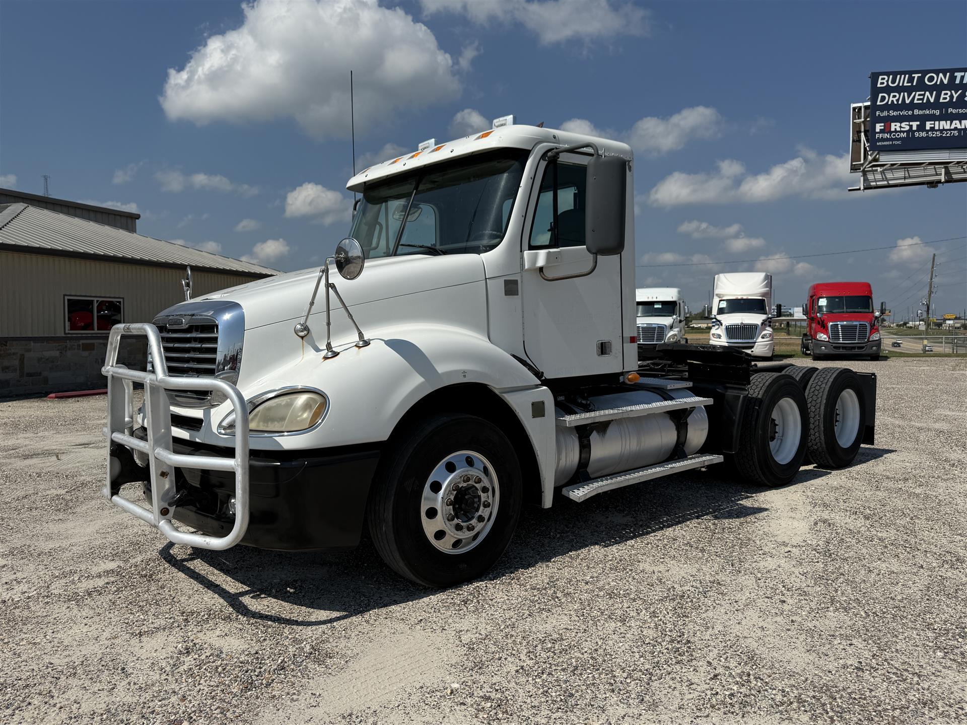 2007 Freightliner COLUMBIA 120