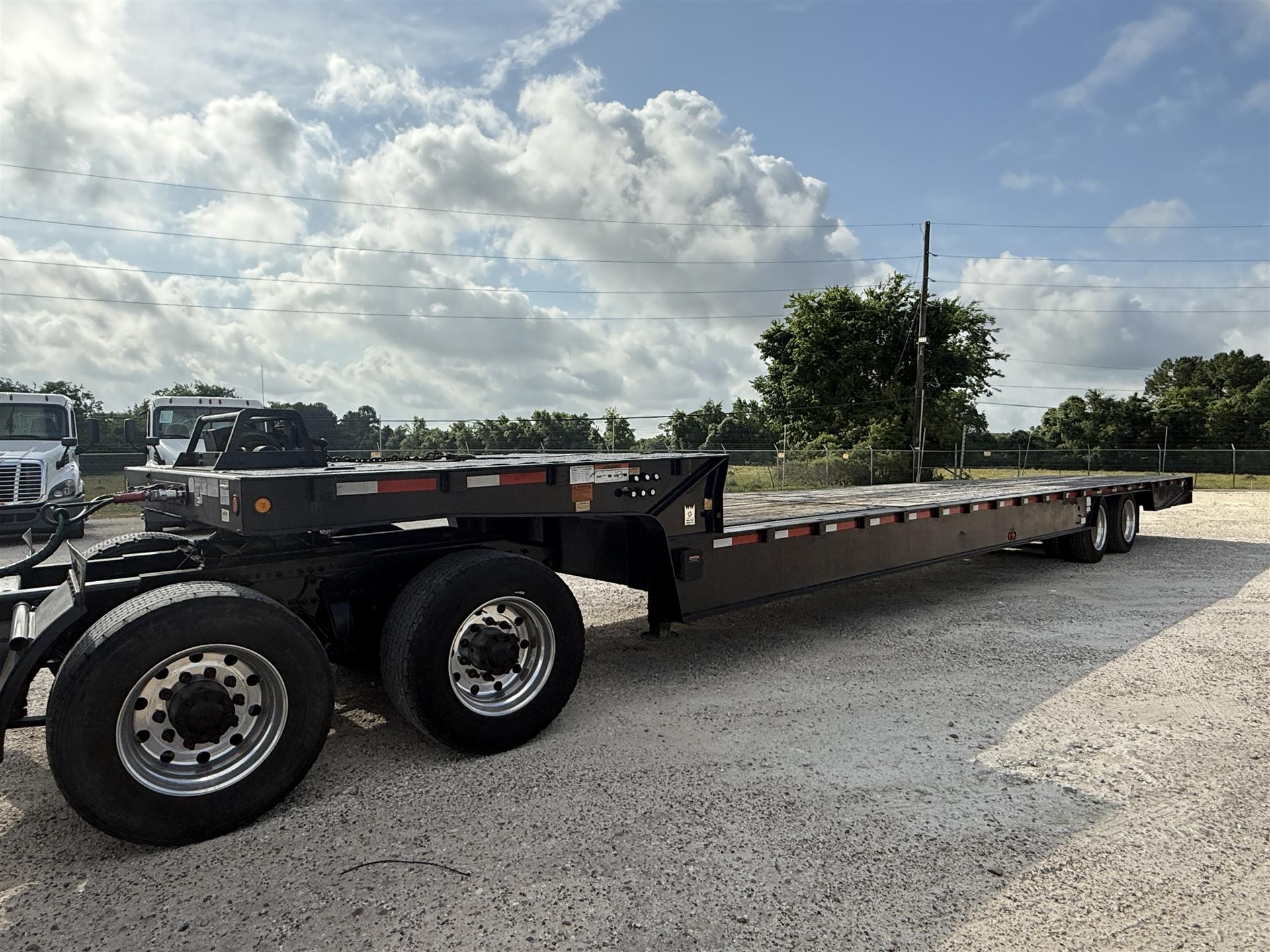 2013 Trail King TK70HT-482