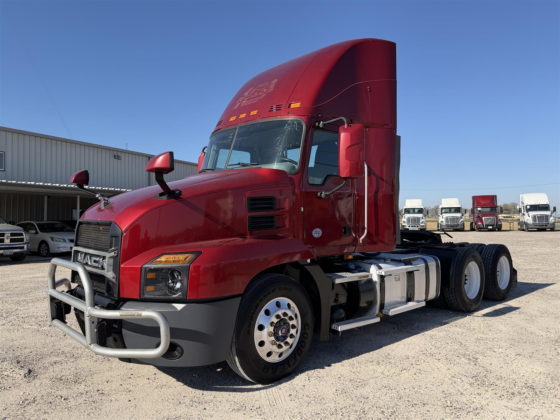 2019 Mack ANTHEM 64T