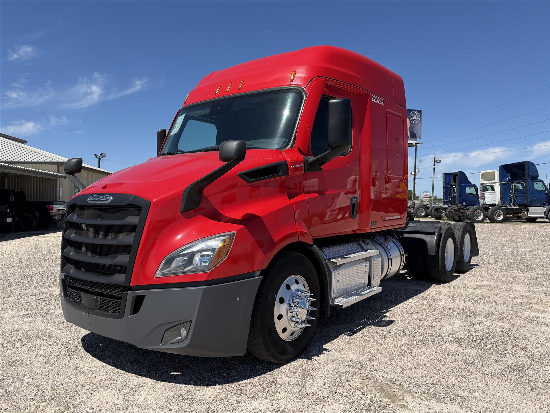 2020 Freightliner CASCADIA 116