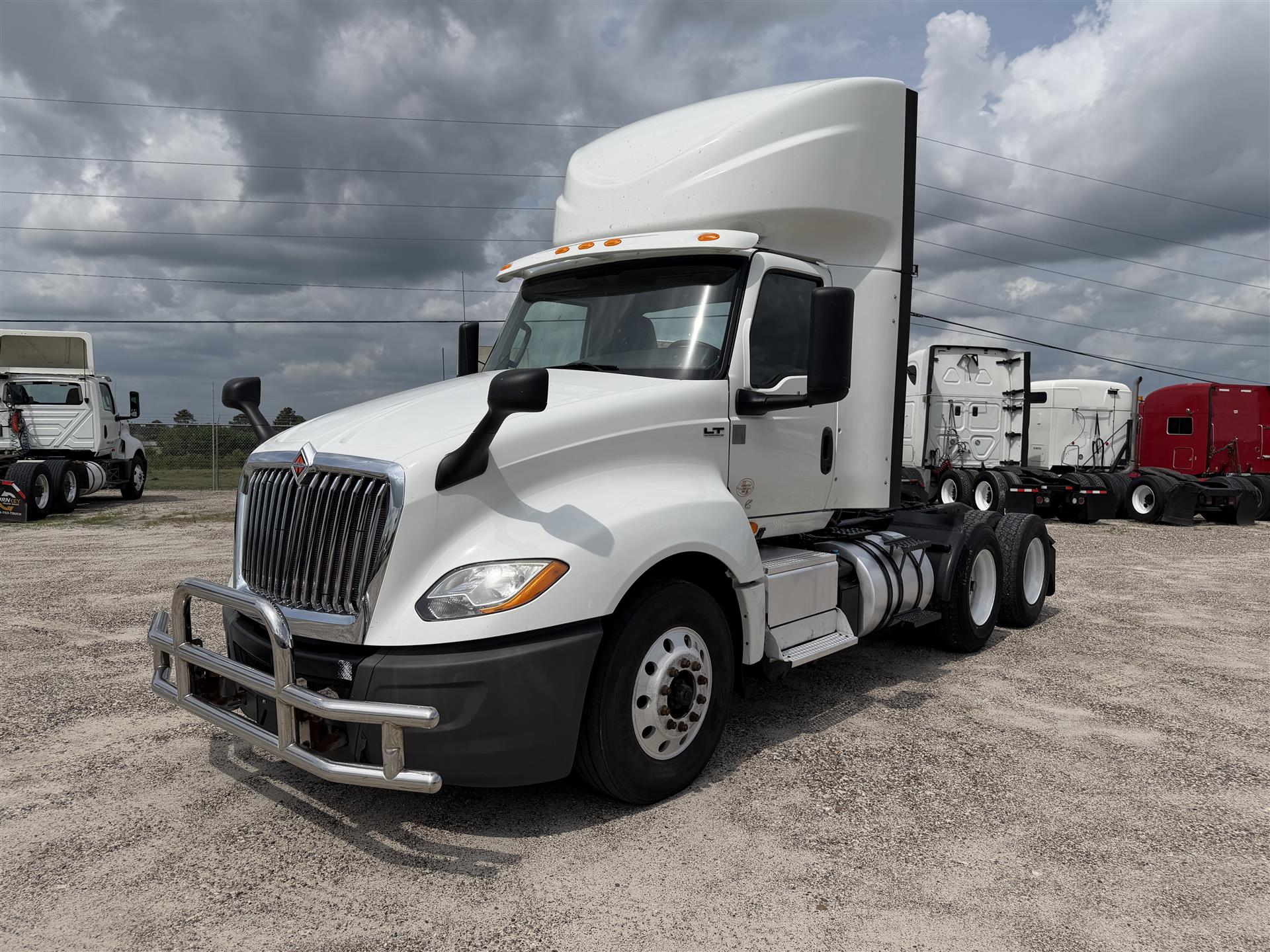 2020 International LT