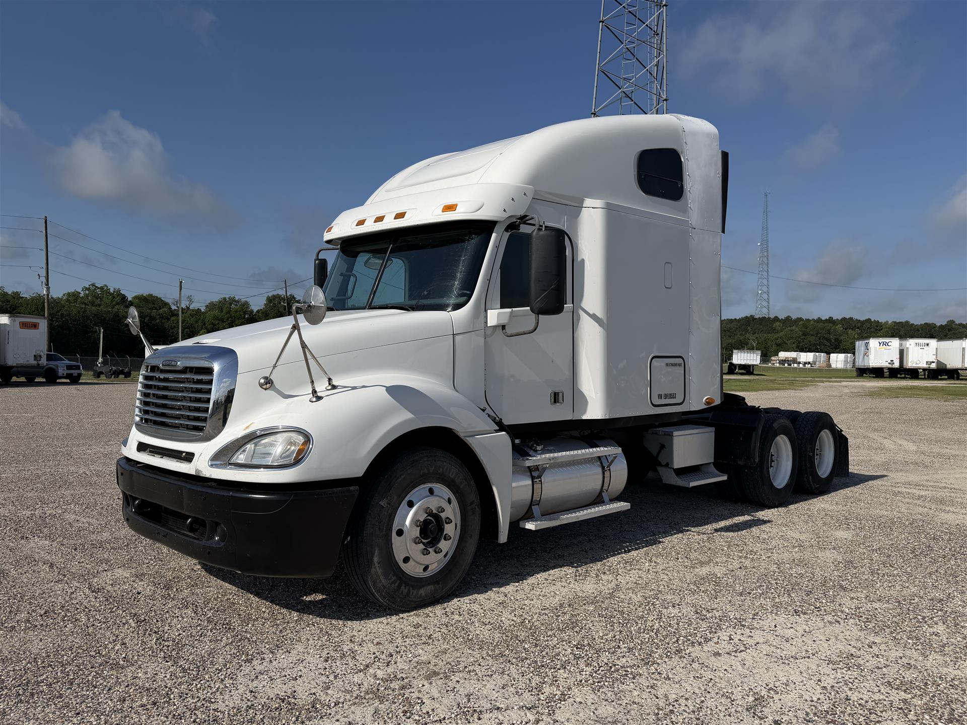 2014 Freightliner COLUMBIA 120