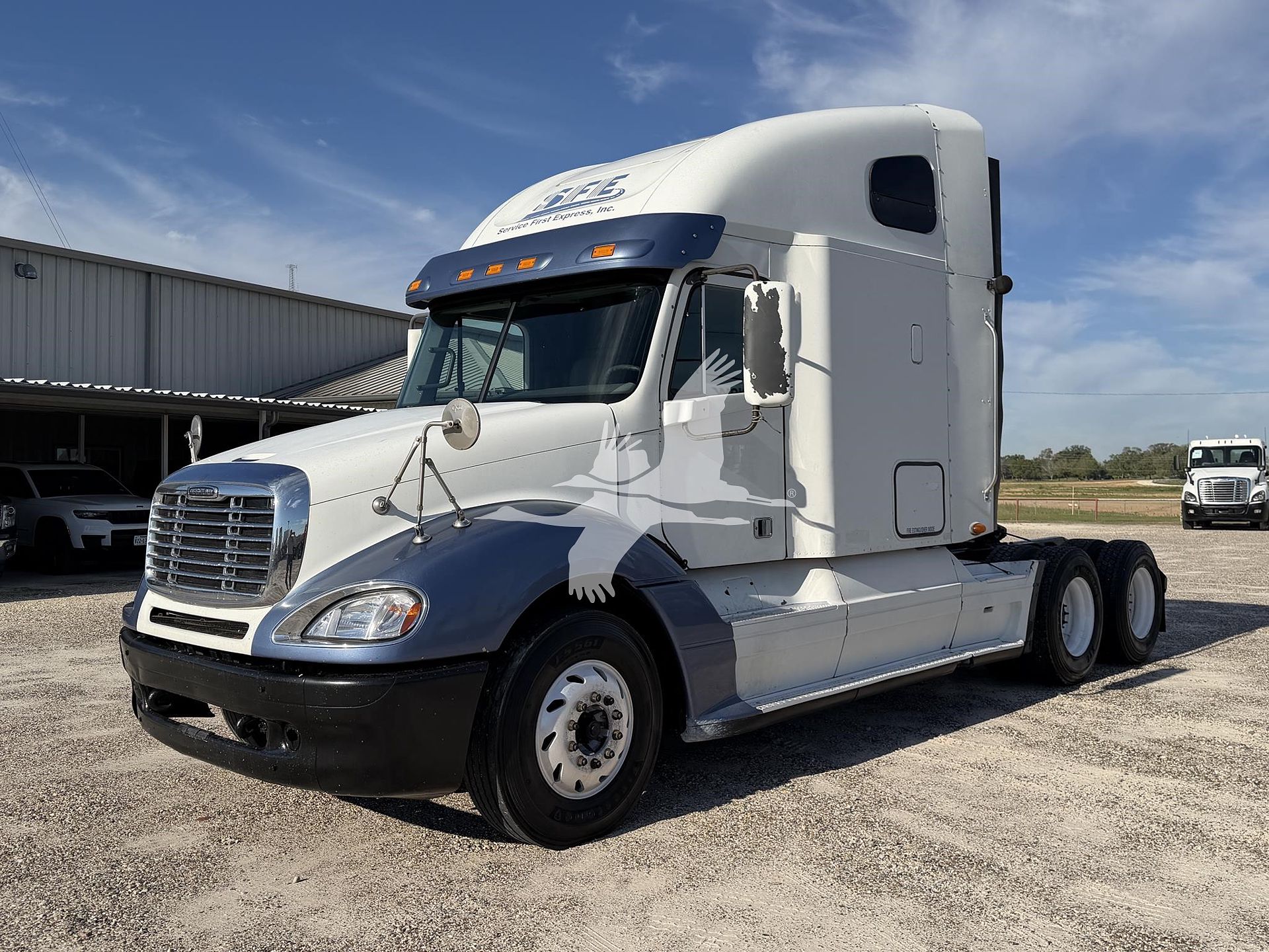 2011 Freightliner COLUMBIA 120