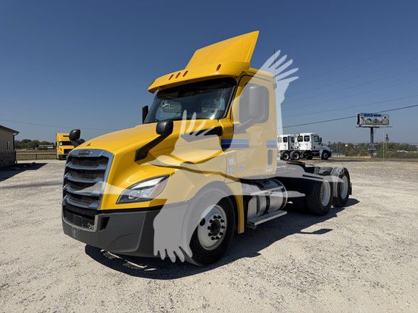 2019 Freightliner CASCADIA 126