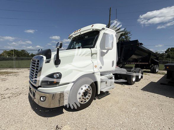 2020 Freightliner Cascadia 125