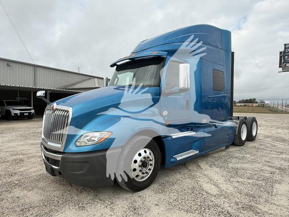 2019 International LT