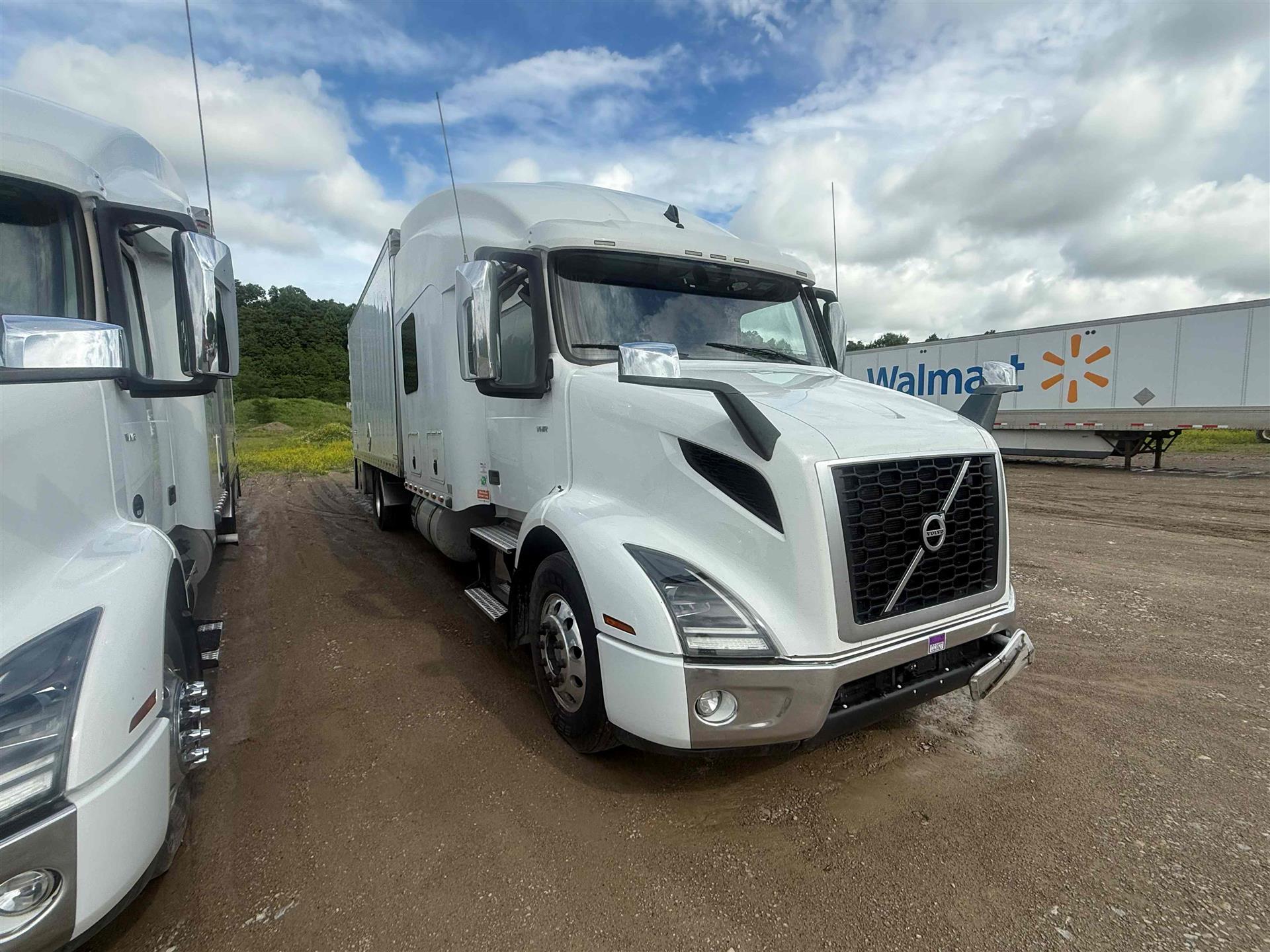 2021 Volvo VNL