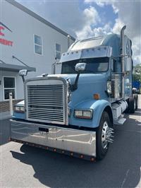 2002 Freightliner FLD120