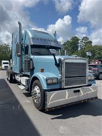 2002 Freightliner FLD120