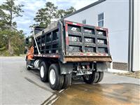 2014 Volvo VHD