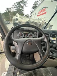 2018 Freightliner Cascadia