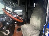 2000 Freightliner Classic XL