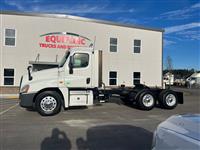 2016 Freightliner Cascadia 125