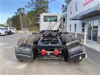 2012 Mack CXU613 DAY CAB