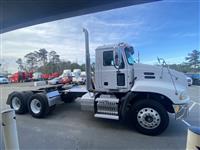 2012 Mack CXU613 DAY CAB