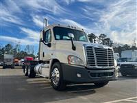 2016 Freightliner Cascadia 125