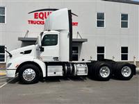 2016 Peterbilt 579 DAYCAB AUTOMATIC